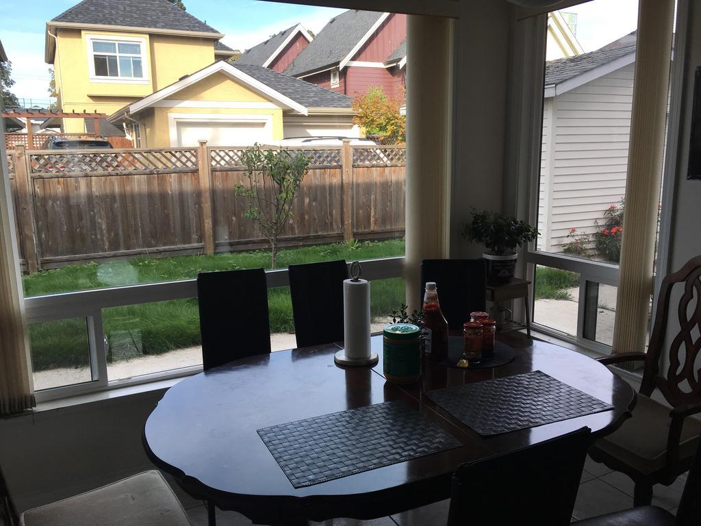Bed and Breakfast Xin Xin House Richmond Esterno foto